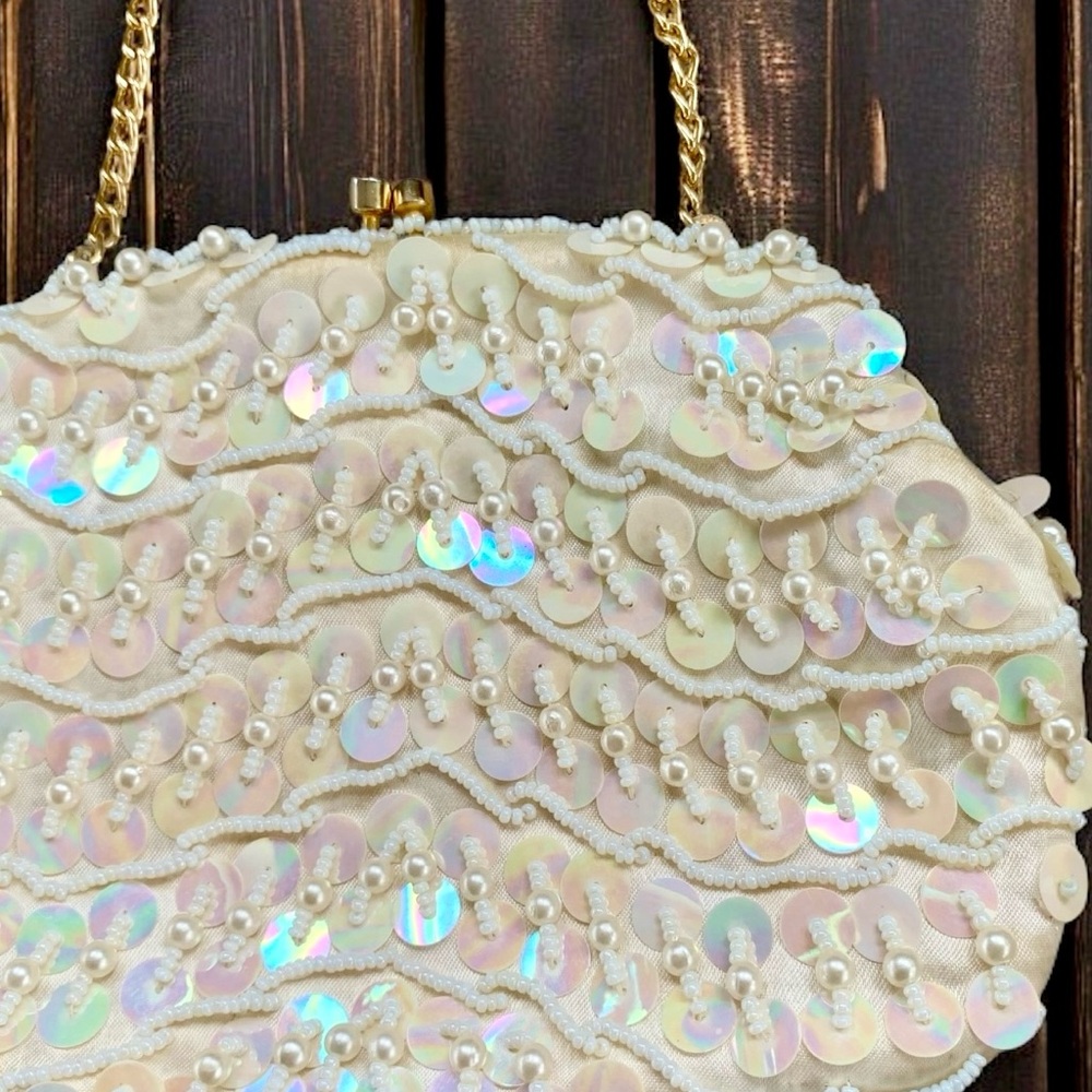 Iridescent Satin Sequin Chain Clutch Mini White Beaded Sequins Bag Gold - Picture 3 of 7